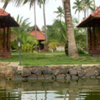 Kondai Lip Hotel Alappuzha Eksteriør billede